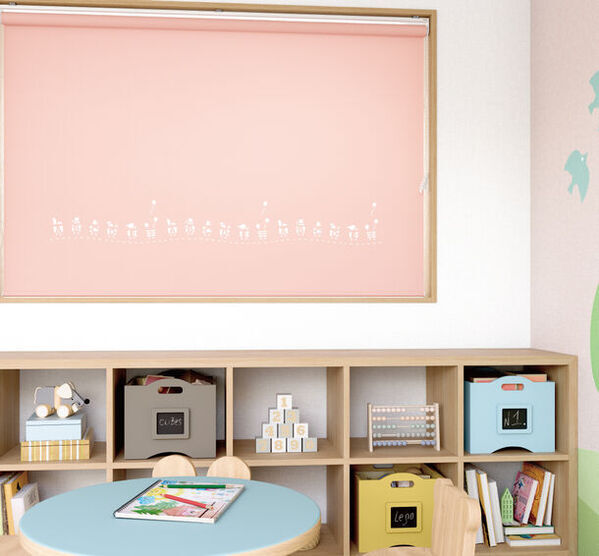 インテリアに馴染みやすいニュートラルカラーを拡充！ロールスクリーンとバーチカルブラインドの新製品　7月1日(月)全国発売