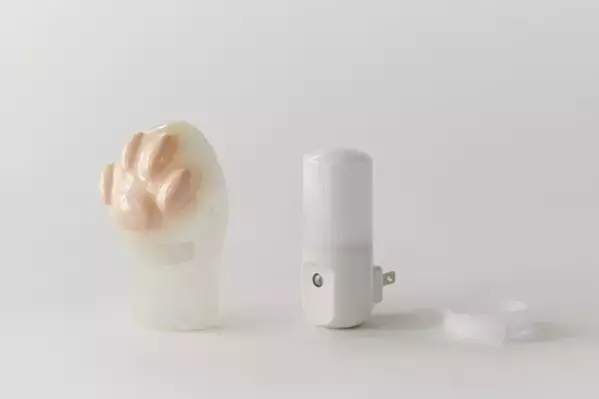 ハンドメイドプラスチック製品を展開するブランド「PLADECO(プラデコ)」公式サイトを6月25日(火)オープン！Makuakeで目標金額500％達成『肉球ランプPaw』一般販売開始