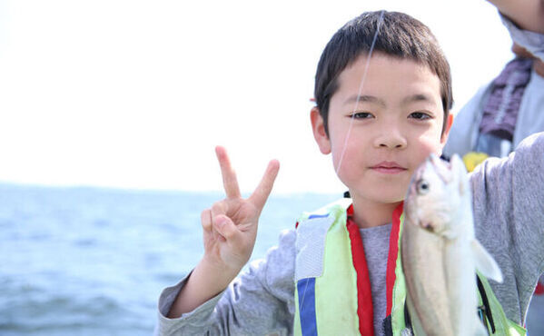 長崎に特化した体験予約サイト「長崎ツアーズ」で着物で楽しむ出島の街歩き体験や、シーカヤック、漁師めし付き釣り体験などが受付開始！