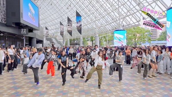 水しぶきと音楽・グルメが溢れる真夏の人気イベントがパワーアップ！8月2日(金)から3日間！さいたま新都心で水かけまつり＆ワールドフェスタ開催　～夜も楽しめる新企画！びしょ濡れ必至のDJタイム＆ランダムダンスを初開催～