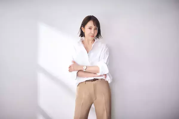 MADE IN JAPANのカスタムオーダーウォッチを世界に発信するMaker's Watch Knotから、俳優 柚希礼音さんをコンセプターに迎えて共同開発した“新時代のレディースウォッチ”が登場！