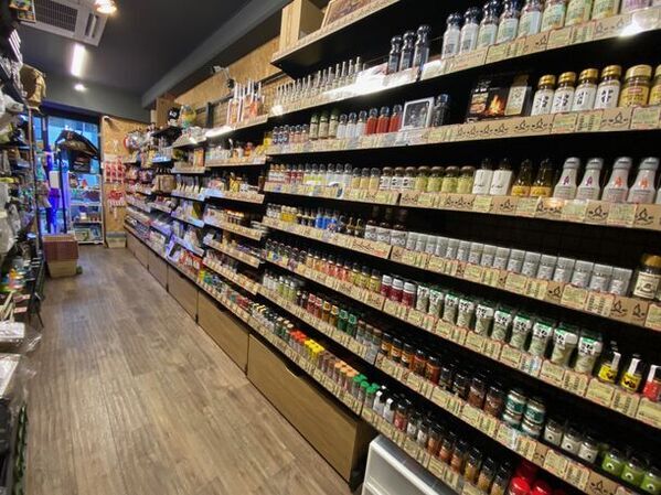 アウトドア向け万能スパイス豊富なキャンプギアのお試しもできる店「MAX CAMP GRAND STAGE 茅ケ崎店」が7/13リニューアル