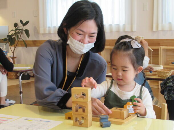 神奈川県川崎市「カリタス幼稚園」にて2歳児を対象とする『未就園児夏期モンテッソーリコース』を7月・8月に開催