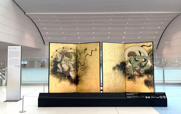 羽田空港国際線エリアで日本文化を紹介　高精細複製品「風神雷神図・夏秋草図屏風」「歌舞伎図屏風」