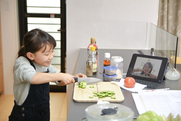 夏休みの自由研究や思い出に最適！オレンジゼリーを作る子供向けオンラインお料理“実験”体験型ギフトを7月18日に発売