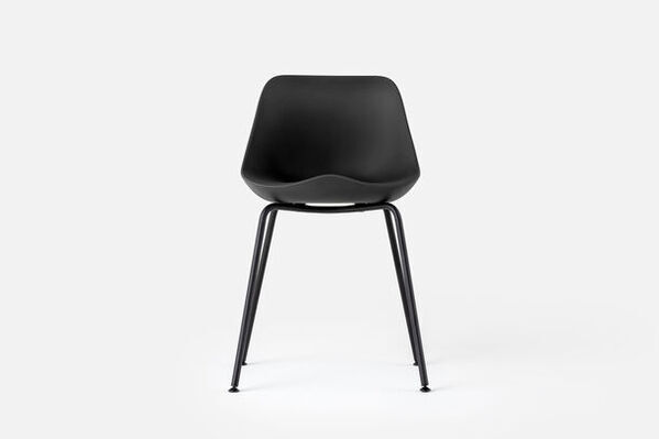疲れにくく 新しい座り心地　姿勢サポートチェア「KURA CHAIR」新発売