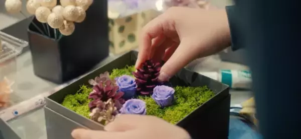 障がい者の豊かな生活を目指すブリザーブドフラワーを使用した活動の事業所募集を開始