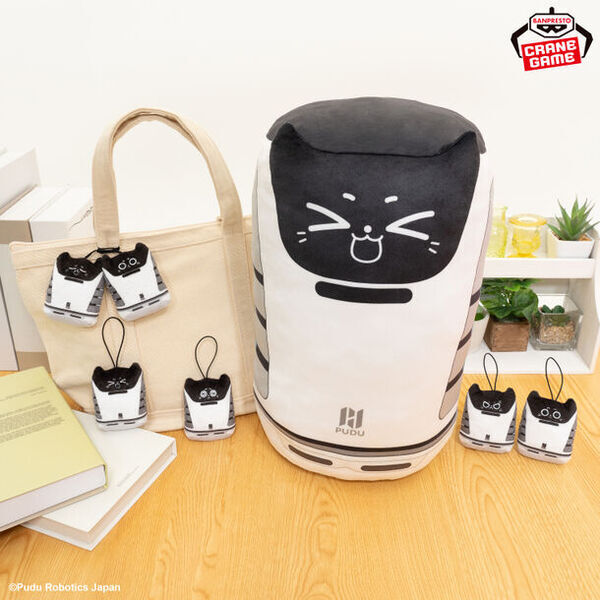 ネコ型配膳ロボット「BellaBot」がクレーンゲーム景品に初登場にゃ～！約34cmのふわふわなぬいぐるみ