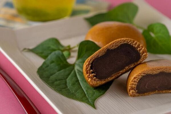 二年もの歳月を経て「熱海温泉 毒饅頭」シリーズが遂に復活！“地産地消”の原材料をふんだんに使用、8月3日から四代目が発売