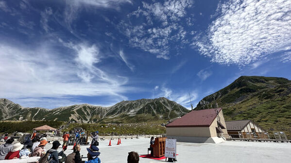 立山黒部アルペンルート、2ヵ月続く紅葉シーズンを楽しめるイベントを9月1日(日)から順次開催！お得なきっぷ「秋の早割10」も10月25日(金)までWEBで販売！
