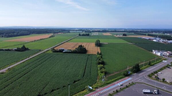 北海道・上士幌町で熱気球体験！　カミシホロホテルデザインの熱気球が誕生