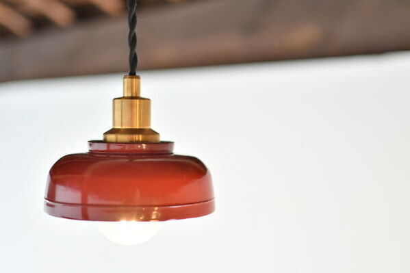 能登半島地震で廃棄予定の輪島塗漆器を活用したランプシェード商品化に向け『能登の古民家宿 TOGISO』がクラウドファンディング開始！