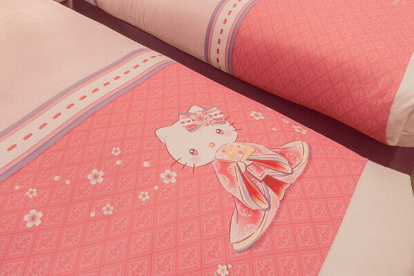 サンリオのキャラクタールーム「ハローキティルーム」が京都市の宿泊施設「RESI STAY YASAKA」に誕生