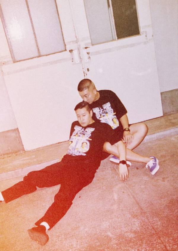 United Athleがチョコレ一トプラネットとコラボレーションを発表。TT兄弟ラップTシャツを8月25日(日曜)から数量限定で発売。