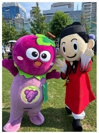 ～百舌鳥・古市古墳群世界遺産登録５周年記念～「青の交響曲（シンフォニー）に乗って古市古墳群と沿線グルメを愉しむ旅」を実施！