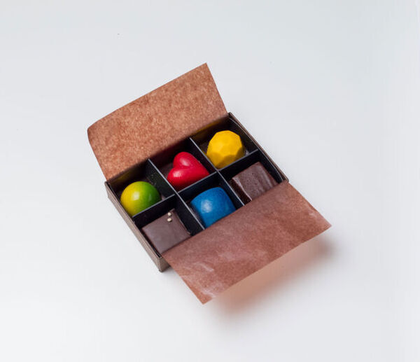 岩手・湯川温泉「山人-yamado-」、埼玉のパティスリーとコラボした新作チョコを試食できるモニター宿泊プランを9月1日から販売開始