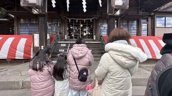 福島県郡山市・新鮮ホルモン焼肉「肉バカ親父 天神」が9月6日にグランドオープン！モデル・タレントの熊田曜子さんが1日限定の特別店長に就任！