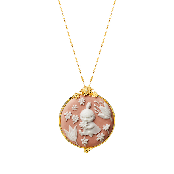 磁器カメオペンダント＜しあわせのムーミン谷＞　リトルミイとスナフキンの2種類を新発売！