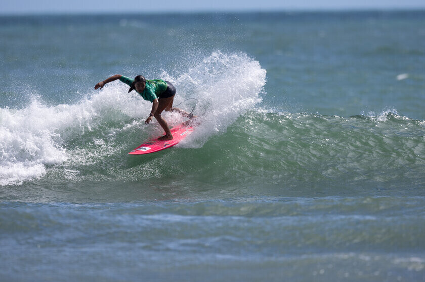 宮崎県宮崎市で行われたWSL公認大会「The Open Surfing Miyazaki Series」第2弾「QS3000 IBK日向プロ・WSLプロジュニア Presented by RASH」男子は田中大貴がQS初優勝　女子は都築虹帆が宮崎シリーズ連覇