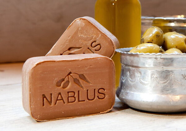 パレスチナ伝統石鹸を未来に繋ぐ！パレスチナ最後の石鹸工場を救うために、無期限支援プロジェクトを再開