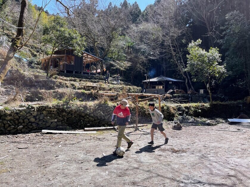 徳島県神山町のグリーンスクール「森の学校みっけ」2025年度新入生の募集を開始！地球とこどもの美しい未来を