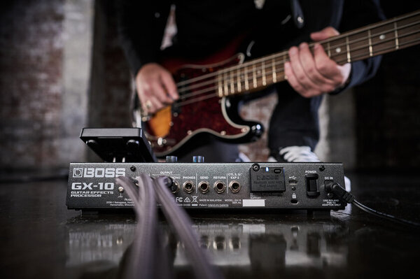 上質なサウンドと機能性を備えたポータブルなマルチ・エフェクターを発売