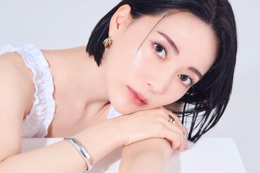 佐藤優里亜×CASA FLINE　コラボレーションアイテムが11/13(水)発売！アウターの予約受付が同時スタート！