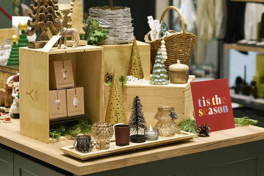 『HOWMORE LIVING』にクリスマスシーズンが到来！12月25日(水)までクリスマスフェア「‘tis the season」を開催　～デコレーションからプレゼントまで、特別なアイテムが勢揃い～