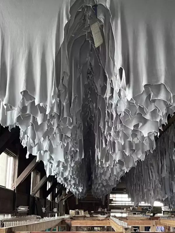 エゾシカの肉と革のイベント「狩ル鞣ス、食ベル纏ウ。vol.2」(カルナメス、タベルマトウ)　代官山スペースRで12月7日(土)開催