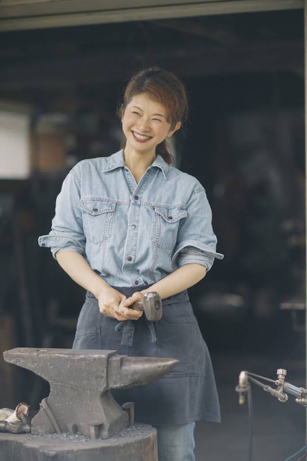 女性の鍛冶屋 岡本祐季が12月12日から広島で9年ぶりに個展開催！「Butterfly Effect ～バタフライエフェクトのその先に」