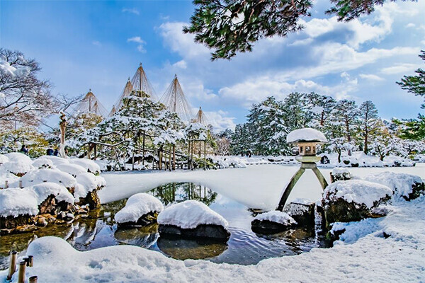 一度は見てみたい冬の絶景ランキング！ ～オホーツク海の流氷や白川郷の雪景色など。阪急交通社がアンケート結果を公開～