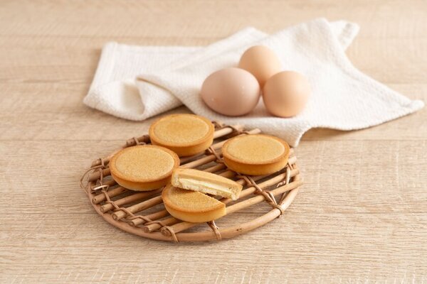 「chef's cochin(シェフズコーチン)」の新商品第二弾、名古屋コーチンの卵を使用した「ゴールデンタルト」を12/10に名古屋駅で先行発売！