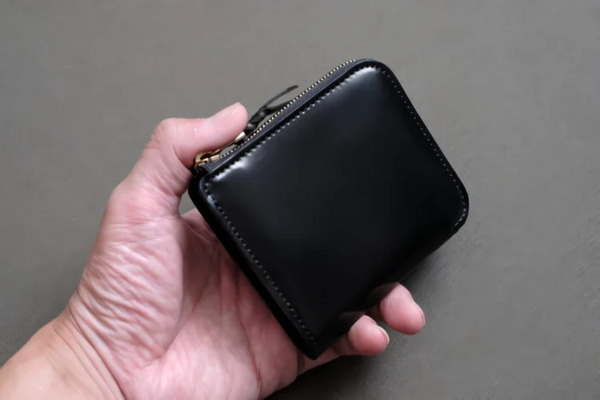 大阪の革工房「Munekawa」がクリスマスプレゼントに人気のミニ財布「Cram」の限定版商品などを取り揃えたPOP UP SHOPを12月25日まで開催