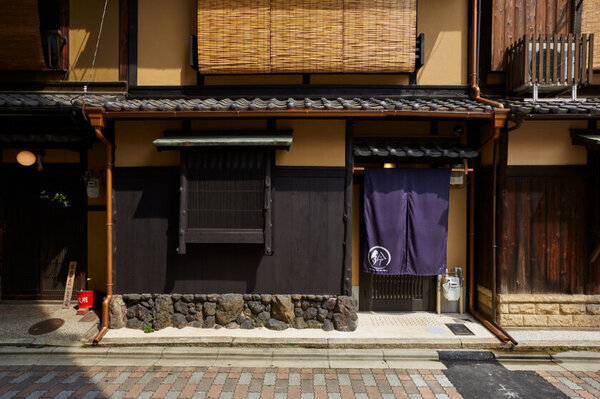 京都のRinnホテル＆鈴 町家にて、12/29～1/3限定で日本茶と和菓子のプレゼント企画を実施