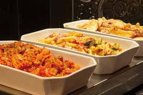 “グラマラス”で“セクシー”なCLUB LOUNGEが、日本を代表するハイブランドストリート「銀座・並木通り」に誕生！