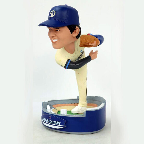 大谷翔平のドジャース City Connectユニフォームを着たピッチャー版 MLB公式 ボブルヘッドが世界初登場！12月16日から先行予約販売開始
