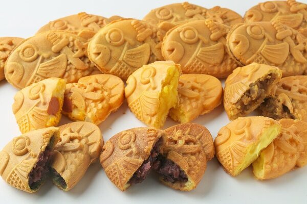 外はパリッと中はモチモチ“米粉たい焼き専門店”が12月は一気に3店舗グランドオープン！