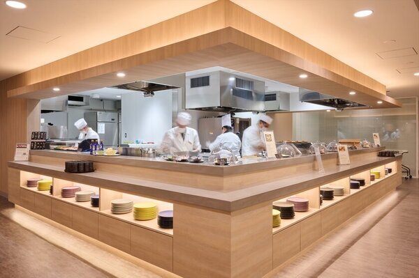 草津温泉“湯畑”目の前の老舗ホテルに2024年10月オープン！新ビュッフェダイニング「湯雲」の利用者が2ヶ月で1万人突破