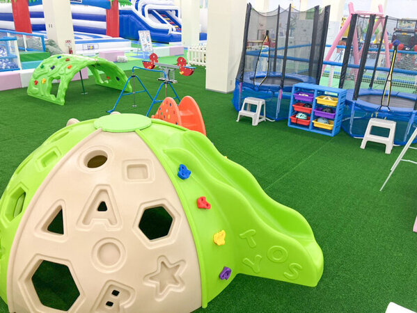 『キッズランドUS 兵庫尼崎アマドゥ店』が12月25日にグランドオープン！親子で夢中になる室内遊園地