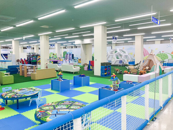 『キッズランドUS 兵庫尼崎アマドゥ店』が12月25日にグランドオープン！親子で夢中になる室内遊園地