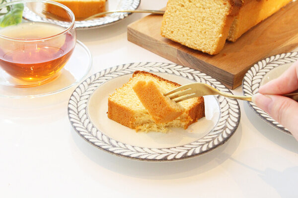 グルテンフリーなのにこのサイズ！？お正月や新年会など集いの場にぴったりな全長30cm「くずの子パウンド」を12月22日より販売開始！