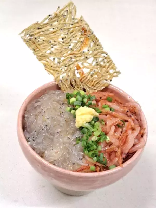 ＼駿河湾沼津サービスエリア上り線で年末年始を満喫／「おさかな丼屋　とと丸食堂」12月28日(土)より「年末年始お祝い丼」が登場