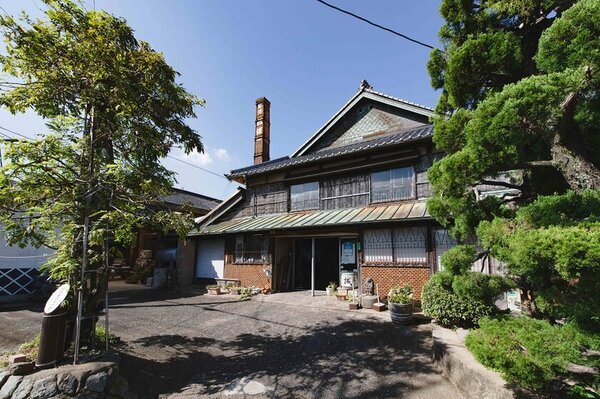 「伝統的酒造り」佐賀県酒造の日本酒3種類を味わえる晩酌セットを期間限定で1月1日から販売開始