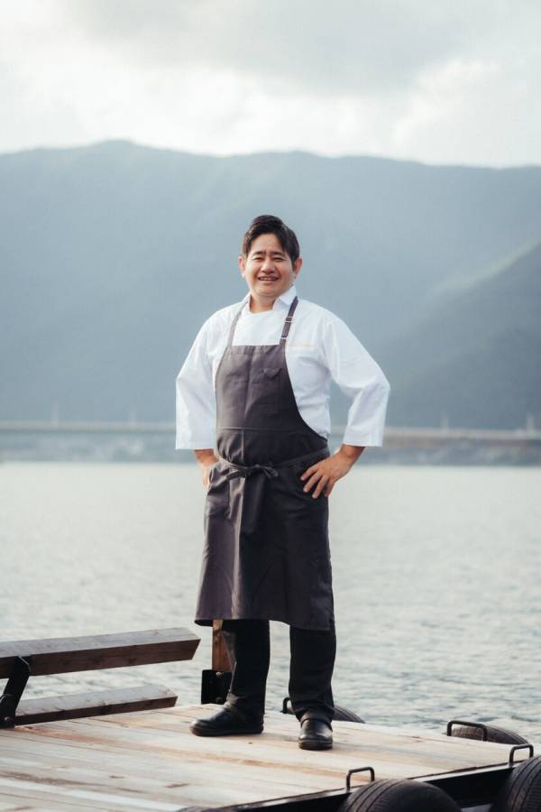 河口湖で唯一の湖上レストラン、河口湖冬花火が満喫できる『冬花火スペシャルプラン』の予約受付開始！