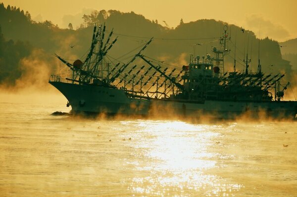 冬の感動体験！宮城県でしか体験できない唯一無二の感動体験特集　みやぎ蔵王御釜ツアーや、えぼし雪上花火大会が開催！