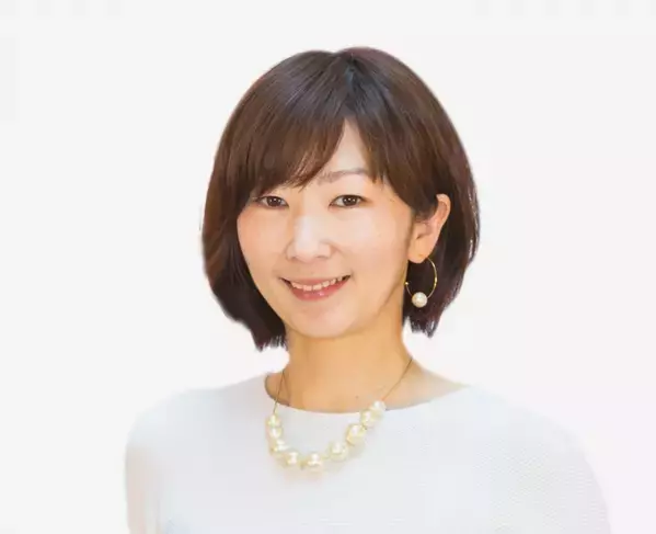 雨の日の通学を守る！ランドセル対応の新ポンチョ登場