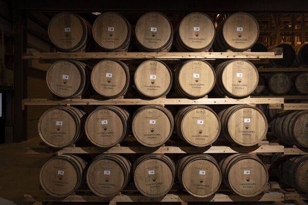 山形県のウイスキー製造会社である「月光川蒸留所」が見学ツアーを開始　見学者限定のスペシャルギフトも配布