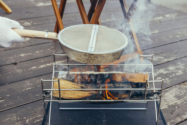 東条湖を眺む～大自然の中で1日1組限定のプライベートサウナルームが「GLAMP CABIN 東条湖・丹波篠山」に新登場！