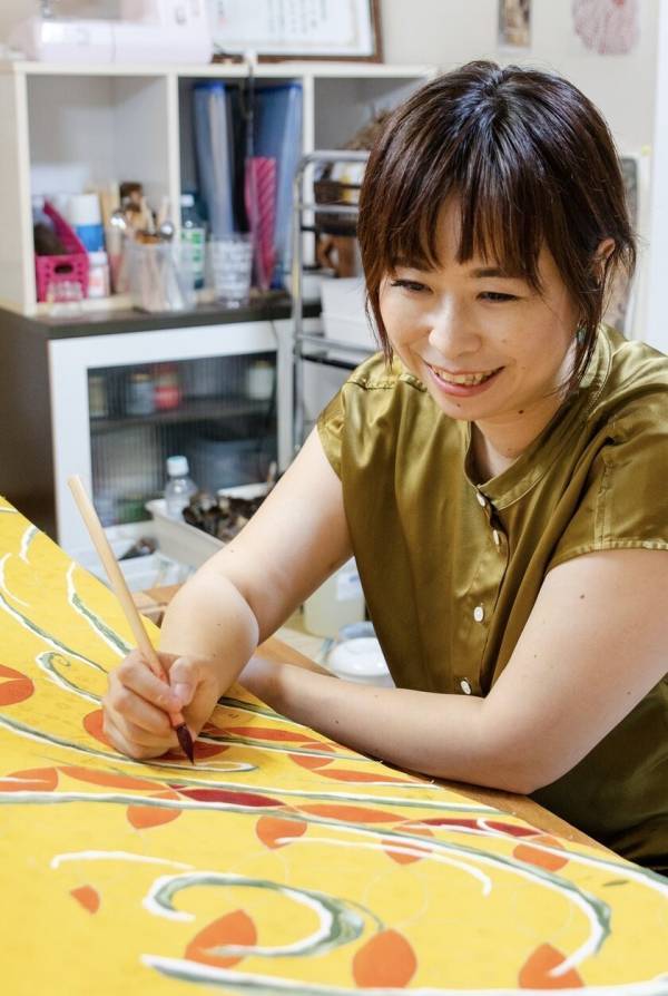 京都発！きもの屋が手掛ける和コスメブランド「絹結」(キヌムスビ)が登場　「友禅柄パッケージのハンドクリーム」が発売