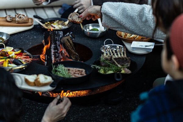 株式会社COMULAがプロダクトデザインを担当したベンチ＆テーブル一体型焚き火台「ocota」がJIDAデザインミュージアムセレクションを受賞！